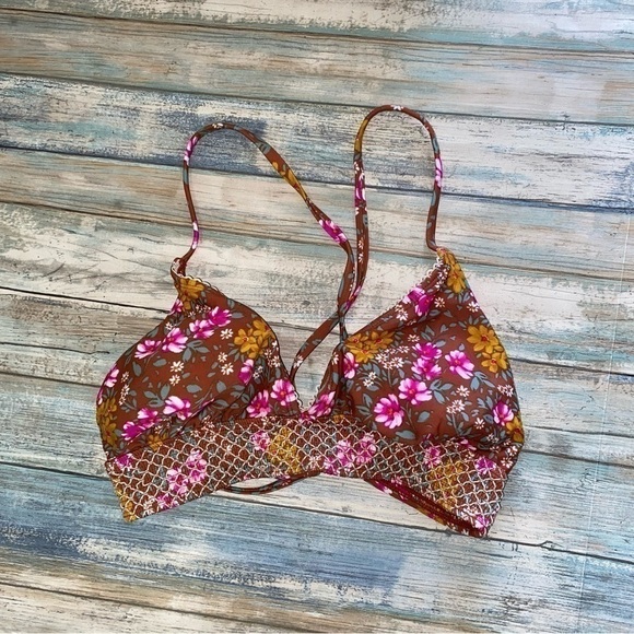 Xhilaration Smocked Floral Triangle Bikini Top - Picture 2 of 5